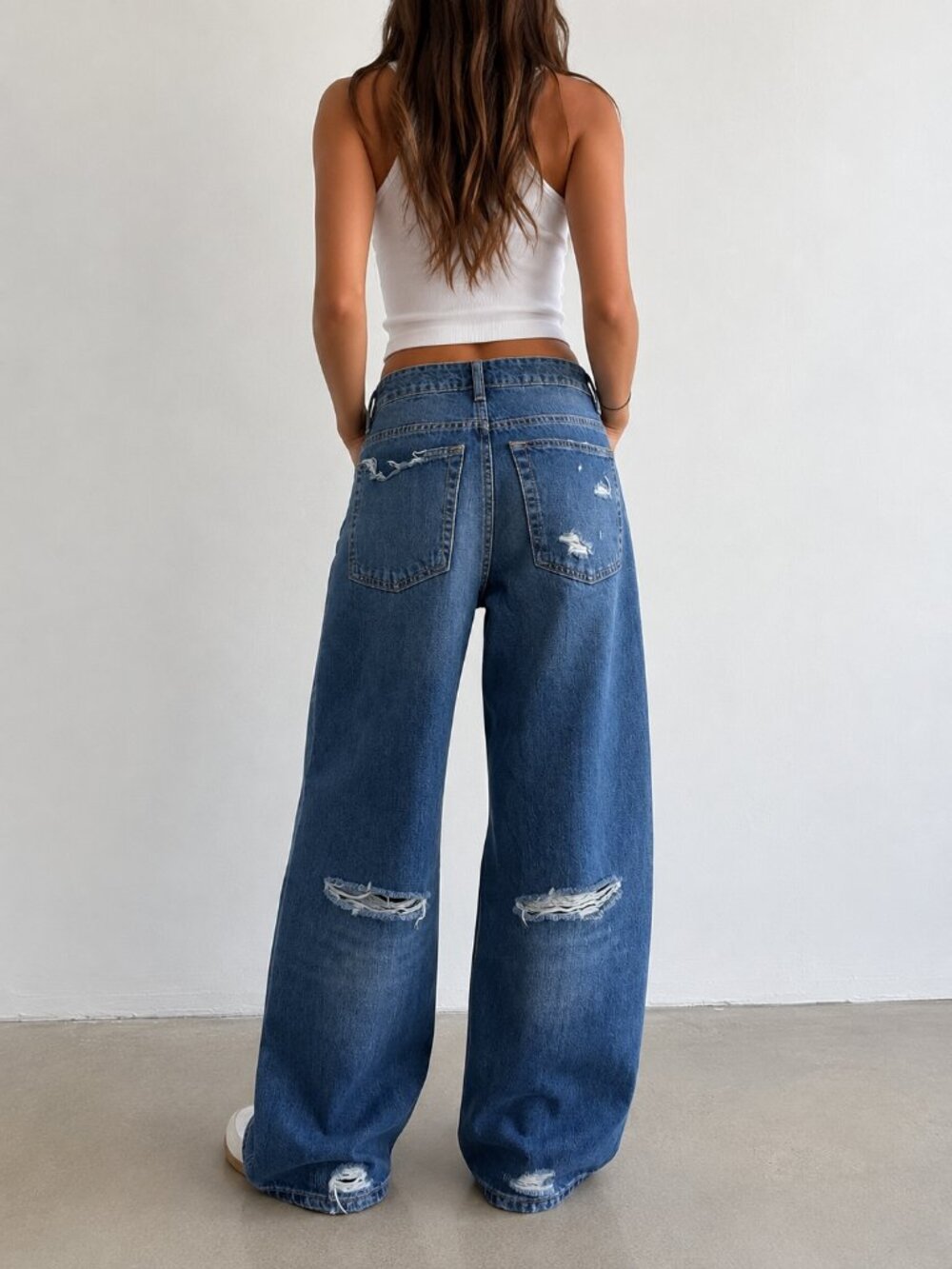 ZARA Distressed Baggy Wide Leg Jeans Medium Wash Size 4 NWTO